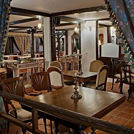 Pensiune-Restaurant Tara Luanei Sărata-Monteoru Zewnętrze zdjęcie