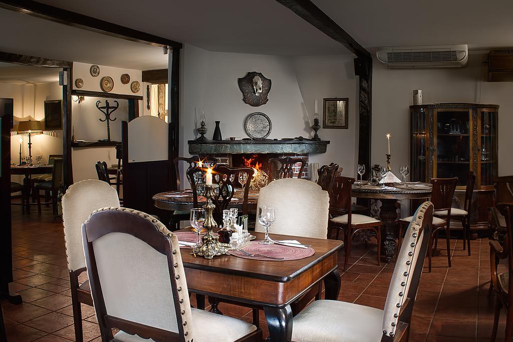 Pensiune-Restaurant Tara Luanei Sărata-Monteoru Zewnętrze zdjęcie