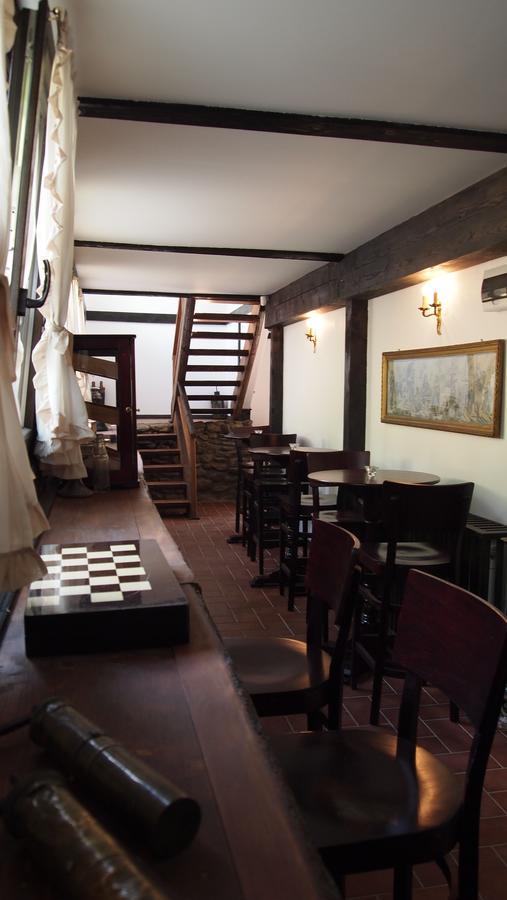 Pensiune-Restaurant Tara Luanei Sărata-Monteoru Zewnętrze zdjęcie
